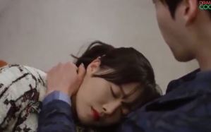 blood 13 recap kdrama Yoo Ri Ta gets thrown by vampire, Dr Ji Sang Park, Ahn Jae Hyun